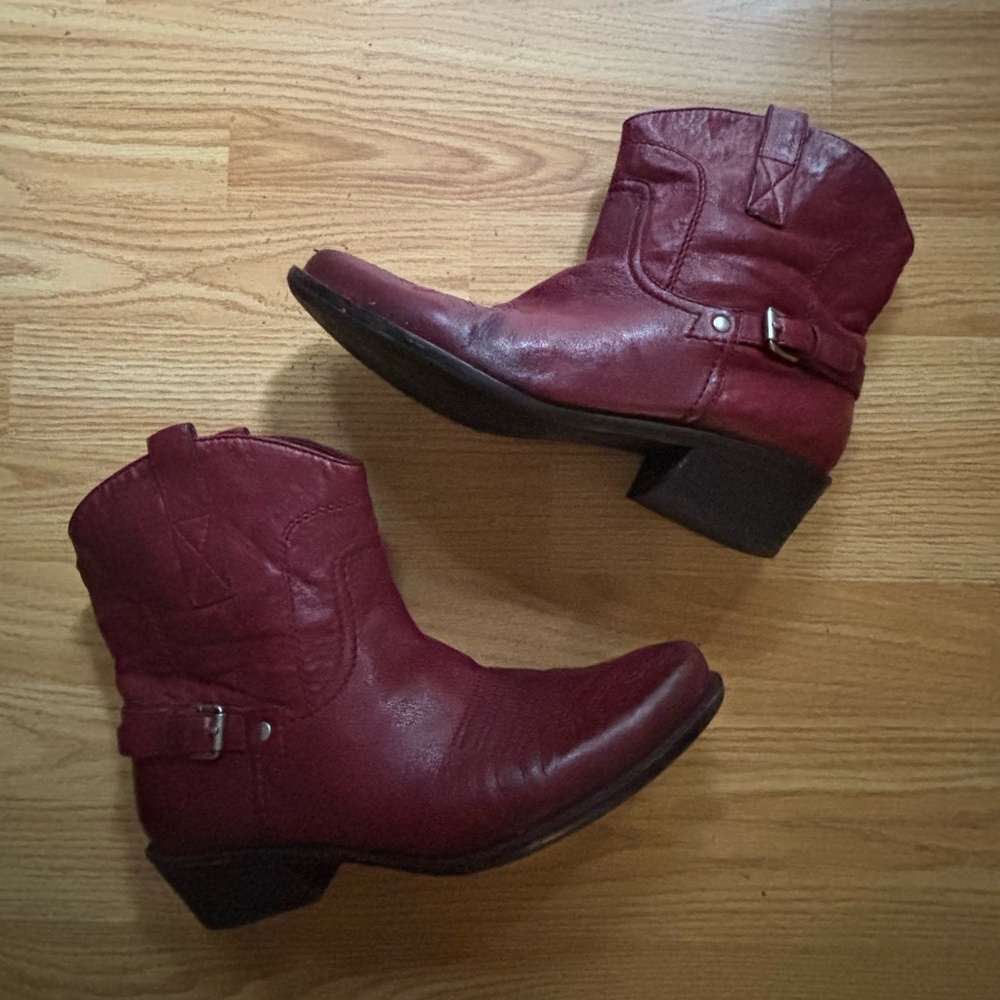 Franco Sarto Women’s  Red Leather Cowboy Boots Size 9.5